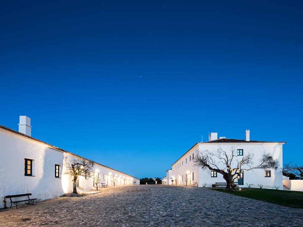 Leão de ouro nas mãos de Souto de Moura